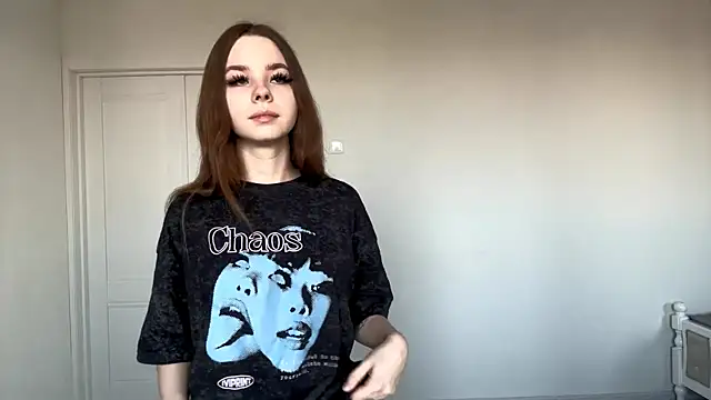 EhtelBiondi online show from November 2025 08:19:01 AM