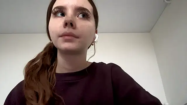 EhtelBiondi online show from December 2025 08:16:02 AM