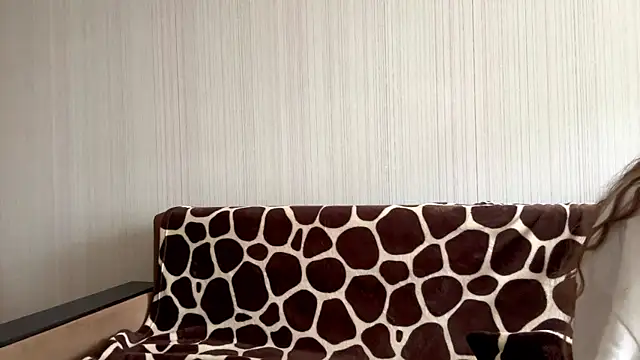 EhtelBiondi online show from March 2026 08:16:01 AM