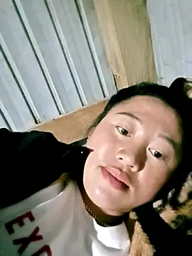 Ducky27021991 online show from November 2025 01:33:02 PM