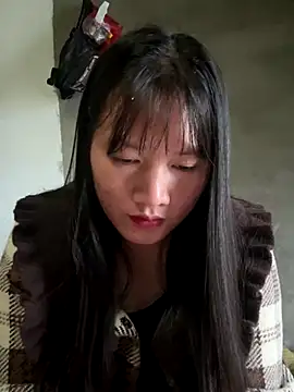 TrangNemo online show from November 2025 12:03:02 AM