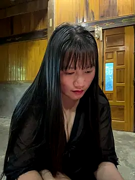 TrangNemo online show from October 2025 07:52:01 AM