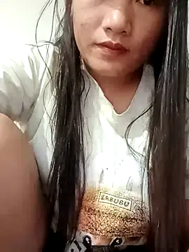 Snapshot of TrangNemo chatting on October 2025 01:56:02 PM TrangNemo online show from October 2025 01:56:02 PM