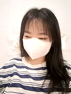 Snapshot of Xuka203 chatting on November 2025 12:58:02 AM Xuka203 online show from November 2025 12:58:02 AM