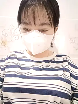 Snapshot of Xuka203 chatting on October 2025 05:08:02 AM Xuka203 online show from October 2025 05:08:02 AM