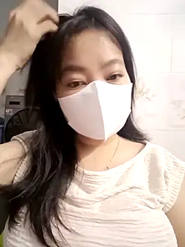 Snapshot of Xuka203 chatting on November 2025 02:32:01 PM Xuka203 online show from November 2025 02:32:01 PM