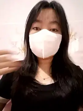 Snapshot of Xuka203 chatting on October 2025 12:42:01 AM Xuka203 online show from October 2025 12:42:01 AM