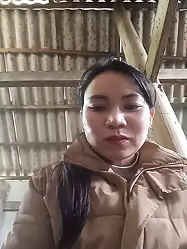 Snapshot of kun-love chatting on December 2025 04:50:01 AM kun-love online show from December 2025 04:50:01 AM