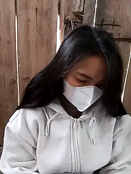 Snapshot of kun-love chatting on January 2026 02:26:02 AM kun-love online show from January 2026 02:26:02 AM