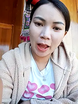 Snapshot of kun-love chatting on November 2025 05:08:01 AM kun-love online show from November 2025 05:08:01 AM