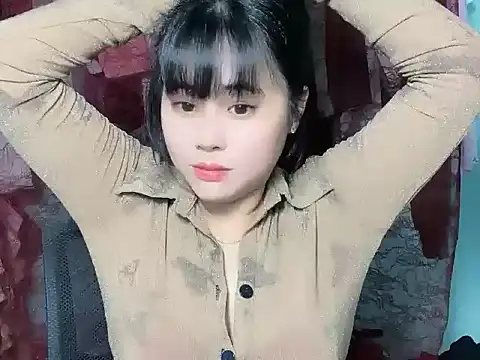 Snapshot of ReginaBigbutt chatting on October 2025 04:57:02 AM ReginaBigbutt online show from October 2025 04:57:02 AM