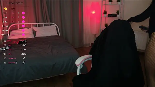 ShayLisse online show from October 2025 04:11:01 AM