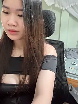 Beyeuuu online show from November 2025 02:48:02 AM