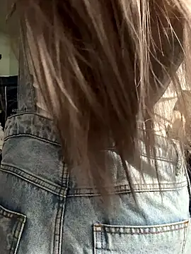 Beyeuuu online show from April 2026 11:06:02 AM