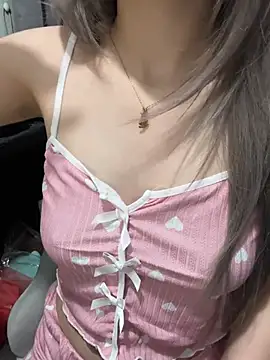 Beyeuuu online show from March 2026 02:23:02 AM