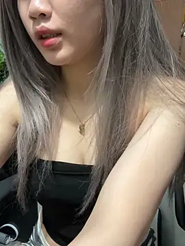 Beyeuuu online show from April 2026 01:53:01 AM