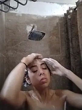 Lollysmile26 online show from March 2026 01:29:02 AM