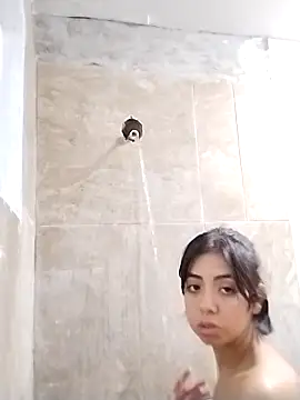 Lollysmile26 online show from November 2025 11:09:01 PM