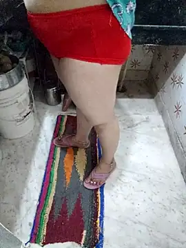 Snapshot of janvi_100 chatting on October 2025 04:36:02 AM janvi 100 online show from October 2025 04:36:02 AM