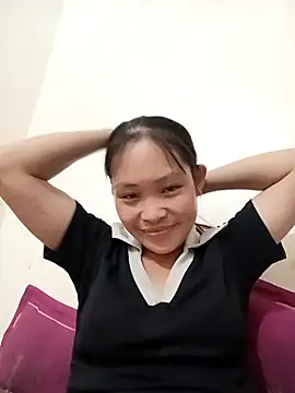 Snapshot of Young_vietnamese chatting on October 2025 01:30:02 PM Young vietnamese online show from October 2025 01:30:02 PM