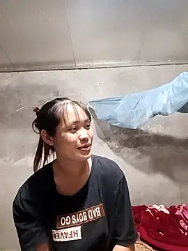 Snapshot of Young_vietnamese chatting on October 2025 05:31:01 AM Young vietnamese online show from October 2025 05:31:01 AM