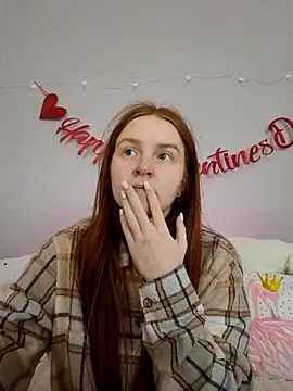 Evarey  online show from February 2026 05:05:02 AM