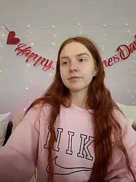 Evarey  online show from February 2026 06:19:02 AM