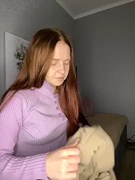 Evarey  online show from November 2025 06:24:02 AM