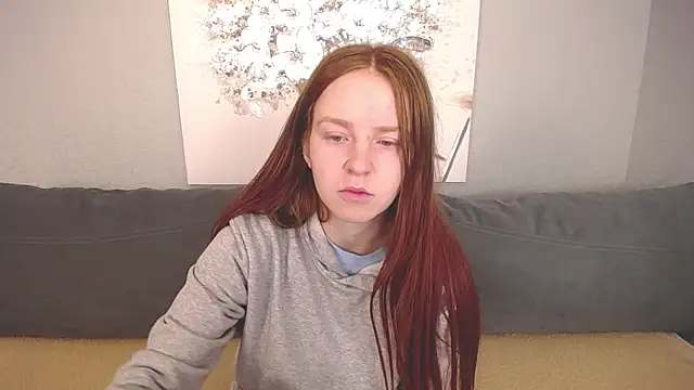 Snapshot of Evarey_ chatting on October 2025 04:35:01 AM Evarey online show from October 2025 04:35:01 AM