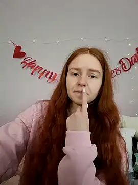 Evarey  online show from February 2026 05:15:01 AM
