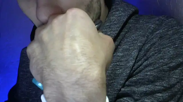 Snapshot of MakabulaAndrey chatting on December 2025 09:59:01 PM MakabulaAndrey online show from December 2025 09:59:01 PM