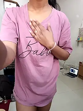 Snapshot of anshika0124 chatting on November 2025 05:11:02 AM anshika0124 online show from November 2025 05:11:02 AM