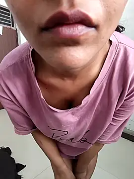 Snapshot of anshika0124 chatting on December 2025 07:54:01 AM anshika0124 online show from December 2025 07:54:01 AM