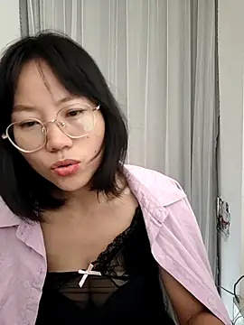 nini10052025 online show from November 2025 03:55:02 AM