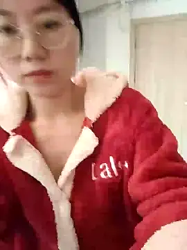 nini10052025 online show from November 2025 05:22:02 AM