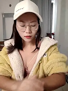 nini10052025 online show from December 2025 03:52:01 AM