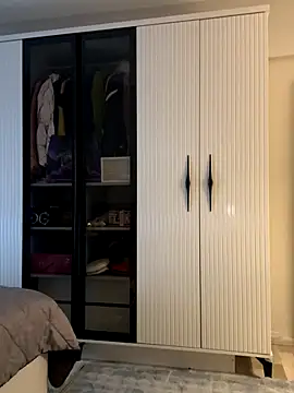 Teengirlmiaa online show from November 2025 12:31:02 PM