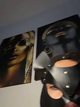 Teengirlmiaa online show from December 2025 08:52:01 PM