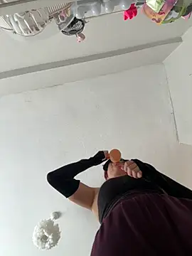 Teengirlmiaa online show from October 2025 10:26:02 AM