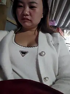 Snapshot of pi-pi-00 chatting on December 2025 01:12:01 AM pi-pi-00 online show from December 2025 01:12:01 AM