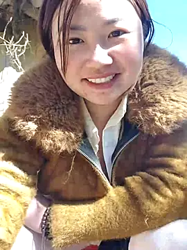 Snapshot of pi-pi-00 chatting on November 2025 03:29:03 AM pi-pi-00 online show from November 2025 03:29:03 AM