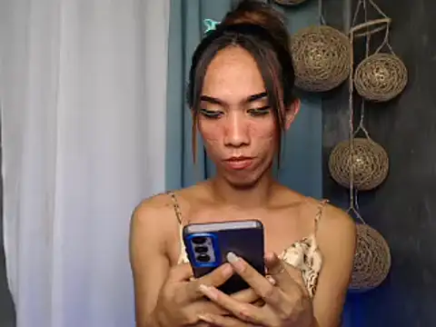 asian queen31 online show from January 2026 02:40:02 AM