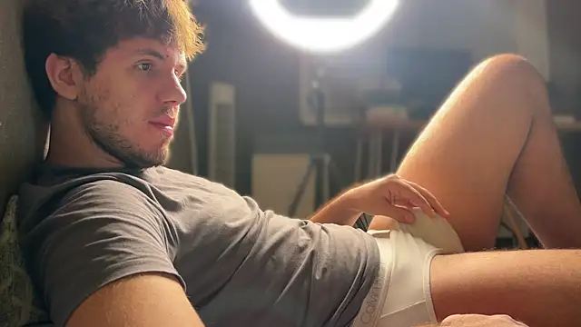 mynameischris online show from November 2025 04:22:02 PM