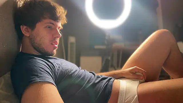 mynameischris online show from November 2025 07:01:02 AM