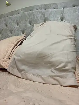 emi star online show from February 2026 01:17:02 AM