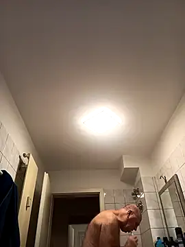 Snapshot of rudy-kralik chatting on November 2025 07:02:01 AM rudy-kralik online show from November 2025 07:02:01 AM