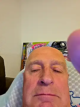 rudy-kralik online show from April 2026 10:38:02 PM