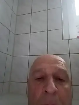 rudy-kralik online show from November 2025 02:39:01 PM