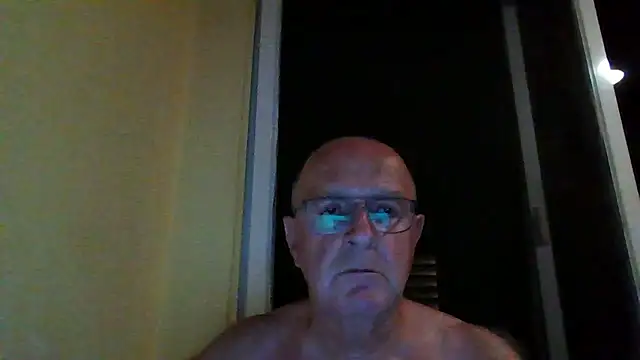rudy-kralik online show from December 2025 11:49:02 PM