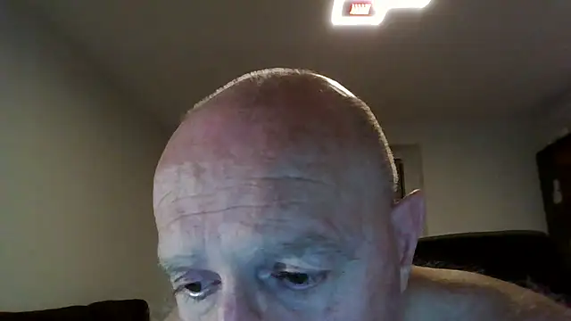 Snapshot of rudy-kralik chatting on November 2025 09:40:01 PM rudy-kralik online show from November 2025 09:40:01 PM